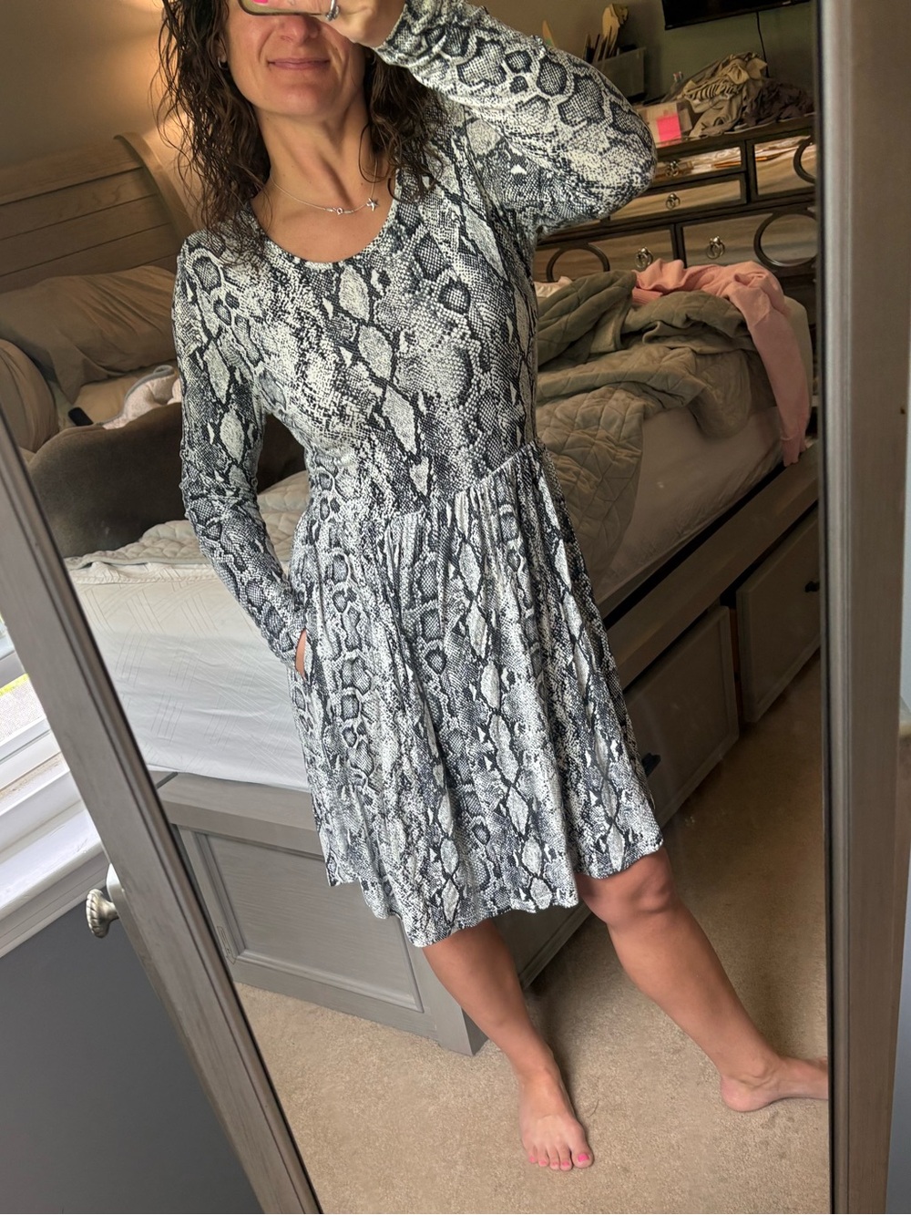 Amazon Snake-Print Long Sleeve Swing Dress - Black & White